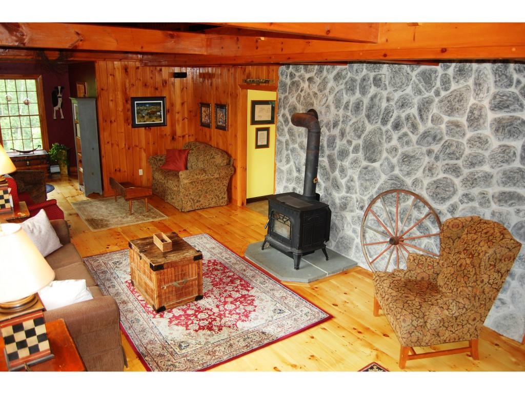 281 Beech Hill Road Bethlehem, NH 03574 - Photo 4 of 40 Gallery Image 4