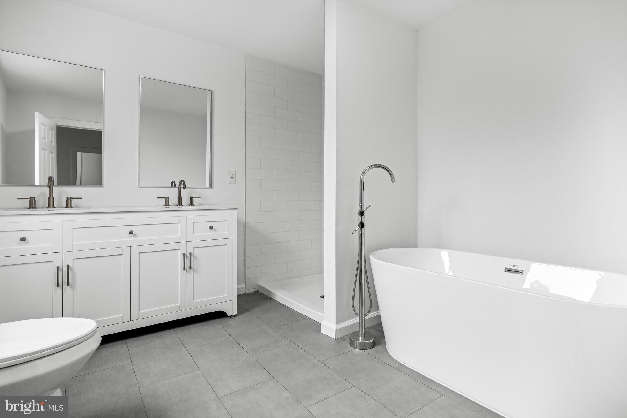 567 Ackley Road Newport, NJ 08345 - Photo 10 of 22 Primary bathroom