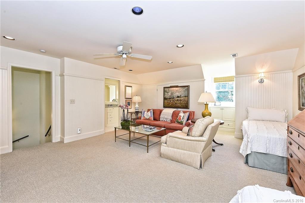 1925 Queens Road, Unit F2 Charlotte, NC 28207 - Photo 16 of 24 Gallery Image 16