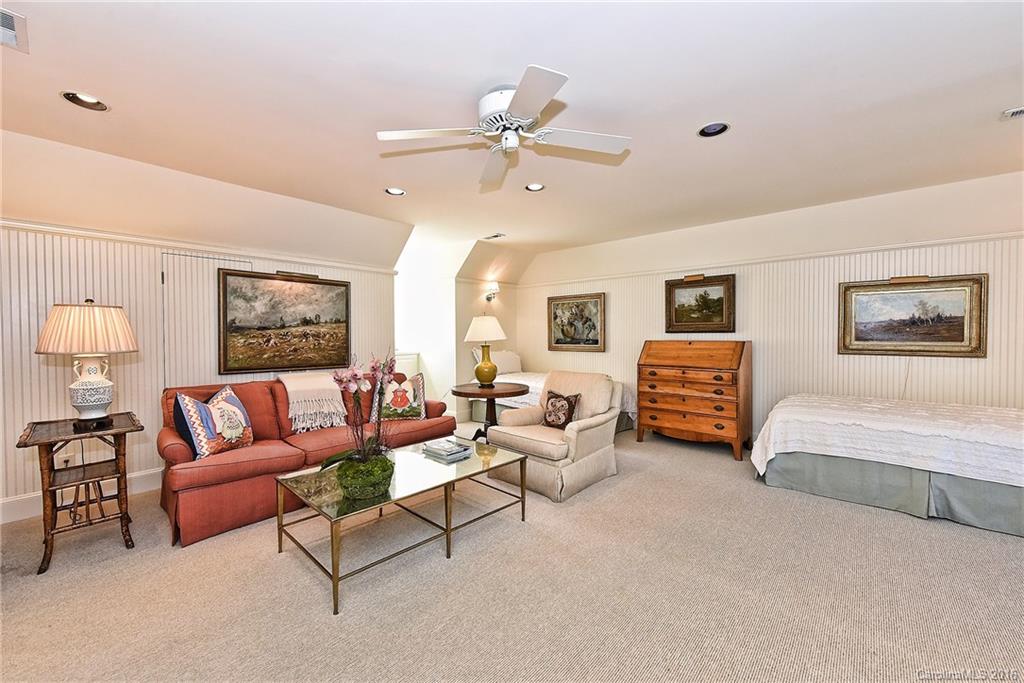 1925 Queens Road, Unit F2 Charlotte, NC 28207 - Photo 18 of 24 Gallery Image 18