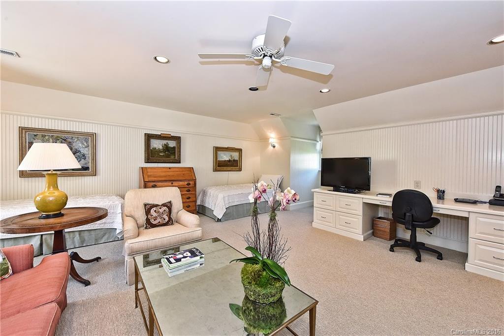 1925 Queens Road, Unit F2 Charlotte, NC 28207 - Photo 19 of 24 Gallery Image 19
