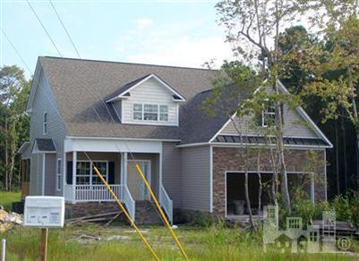 109 Stacey Greg Road Hampstead, NC 28443 - Photo 1 of 6 Primary Photo