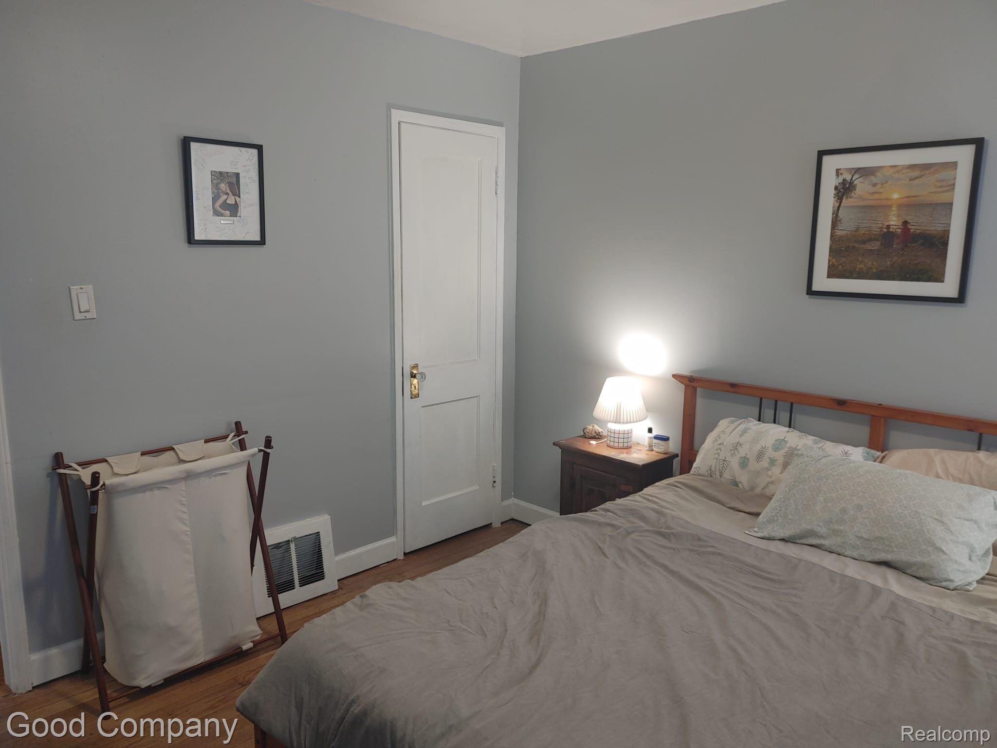 892 Princeton Road Berkley, MI 48072 - Photo 9 of 35 Gallery Image 9