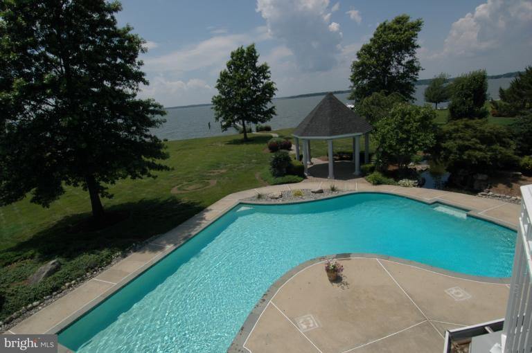 2852 Cox Neck Road Chester, MD 21619 - Photo 4 of 30 Exterior (Rear)
