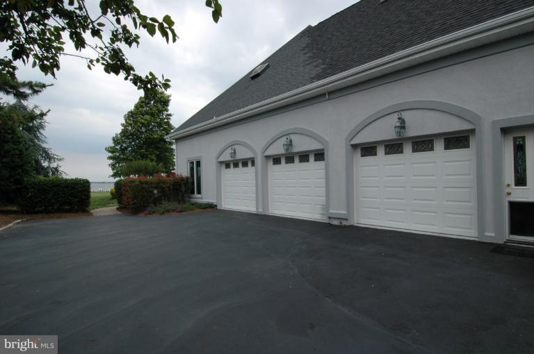 2852 Cox Neck Road Chester, MD 21619 - Photo 8 of 30 Exterior (General)