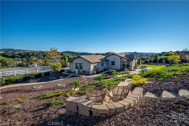 $1,995,000 | 701 White Court, Arroyo Grande, CA 93420