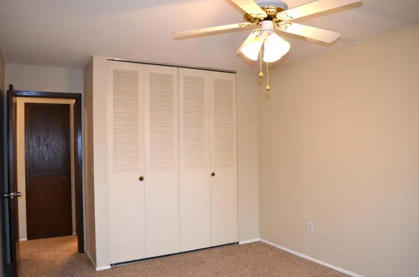 $125,000 | 4407 Wilshire Boulevard, Unit 304, Mound, MN 55364