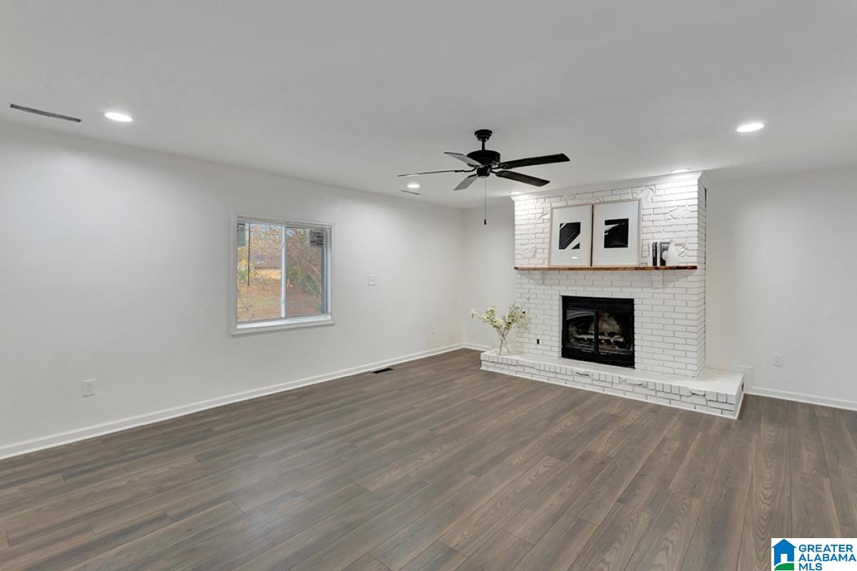 1421 Mims Street Southwest Birmingham, AL 35211 - Photo 7 of 19
