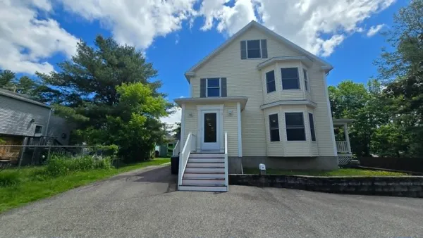 $3,295 | 11 Horne Street, Dover, NH 03820