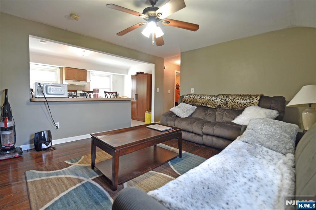176 Harding Place Maywood, NJ 07607 - Photo 3 of 17