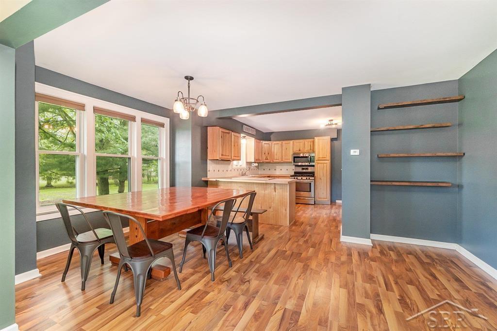 1784 South Badour Road Midland, MI 48640 - Photo 9 of 33