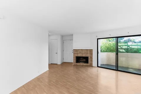 $799,000 | 8427 Via Mallorca, Unit 115, La Jolla, CA 92037