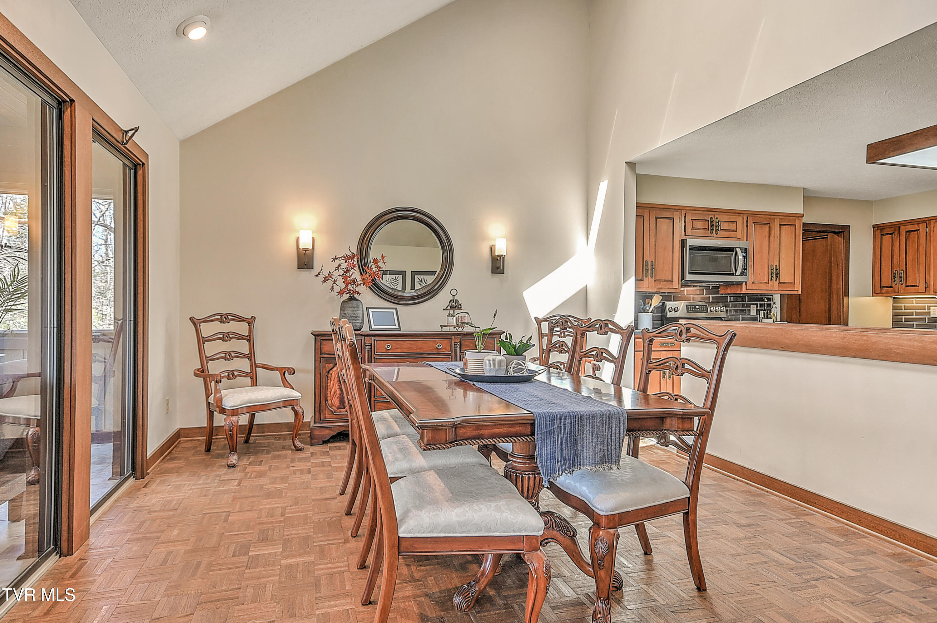 55 Grove Hill Road Kingsport, TN 37660 - Photo 14 of 76 55 Grove Hill ES-31