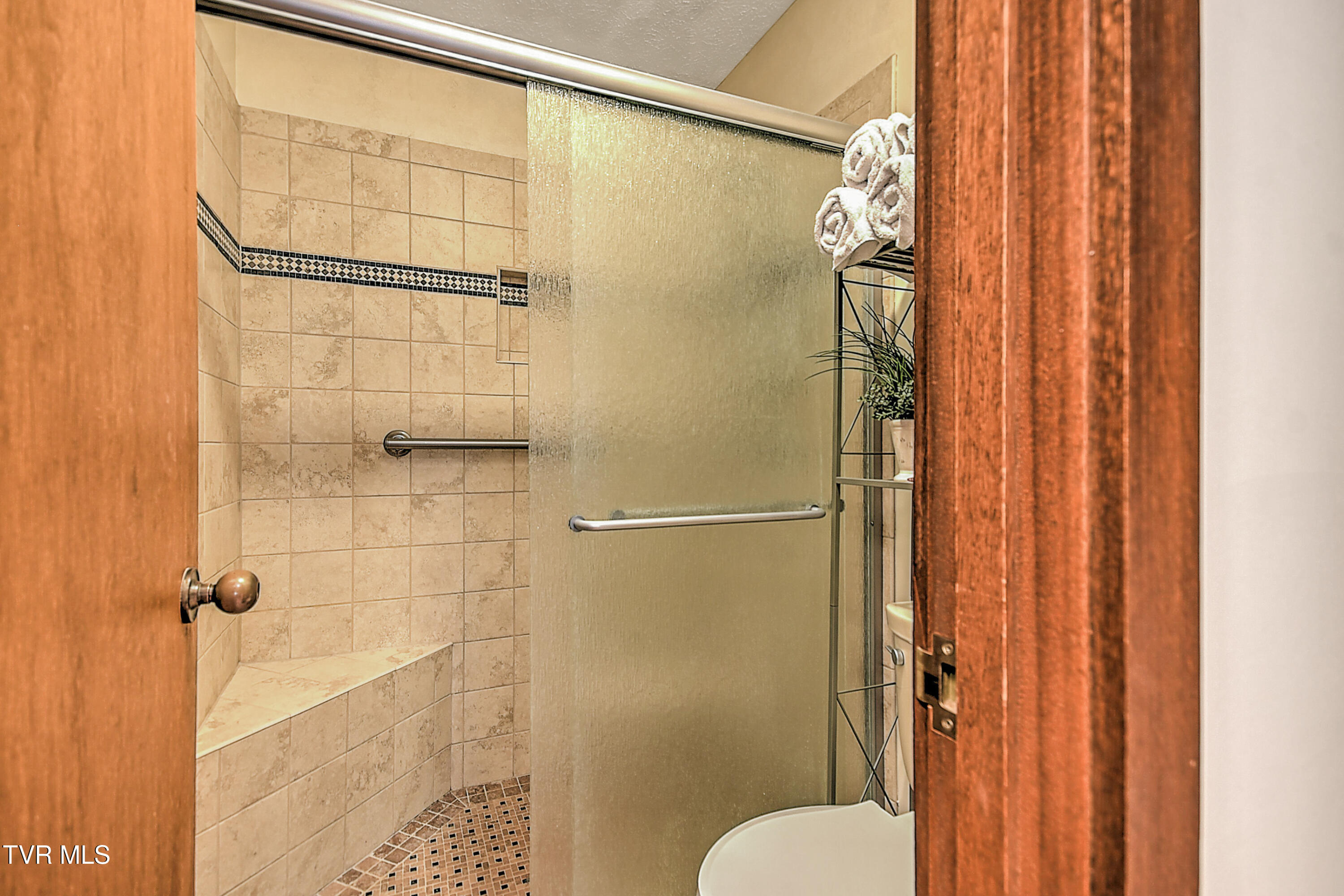 55 Grove Hill Road Kingsport, TN 37660 - Photo 35 of 76 55 Grove Hill ES-52