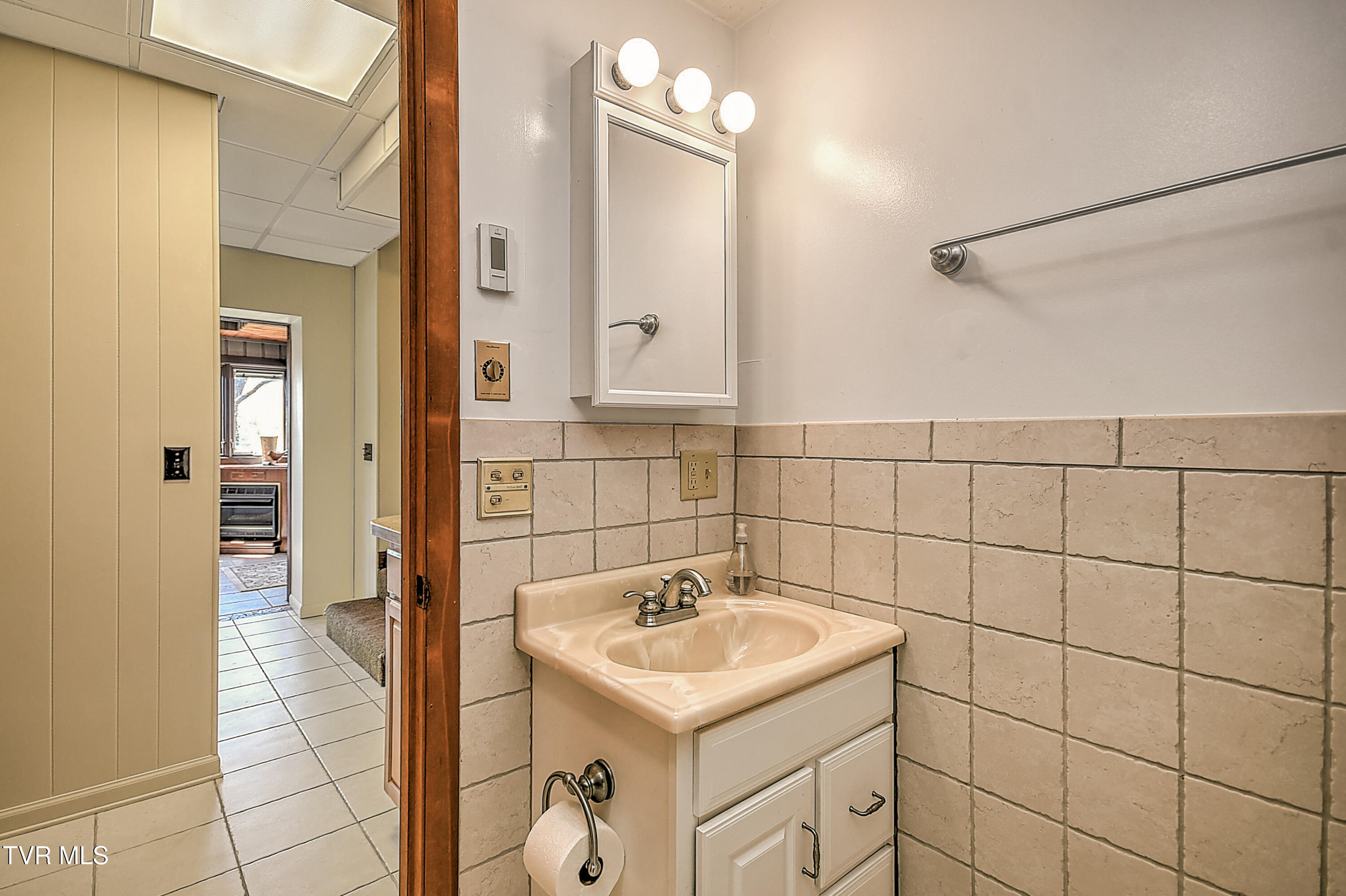 55 Grove Hill Road Kingsport, TN 37660 - Photo 50 of 76 55 Grove Hill ES-67