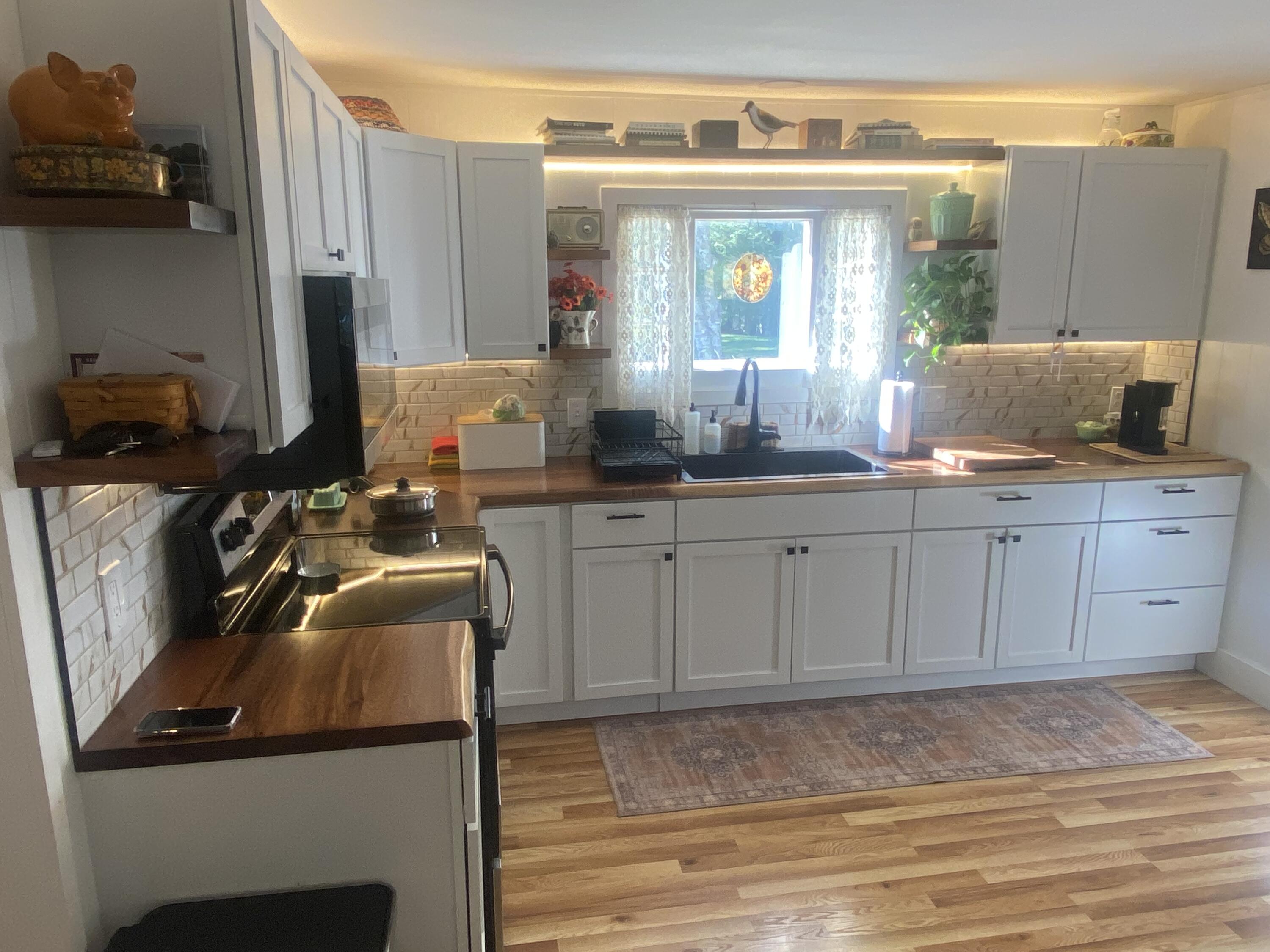 316 Canaan Road Skowhegan, ME 04976 - Photo 11 of 41 11 Kitchen