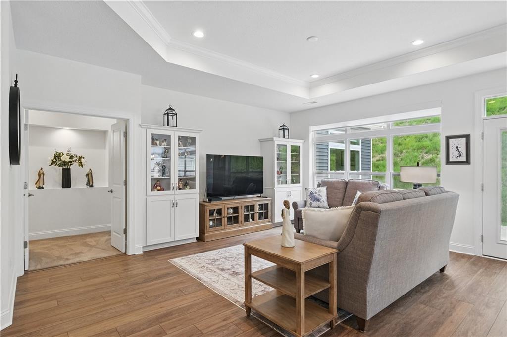 2019 Aiken Court McKees Rocks, PA 15136 - Photo 19 of 36 Gallery Image 19