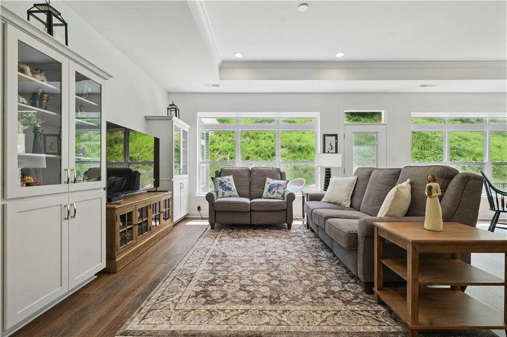 2019 Aiken Court McKees Rocks, PA 15136 - Photo 20 of 36 Gallery Image 20