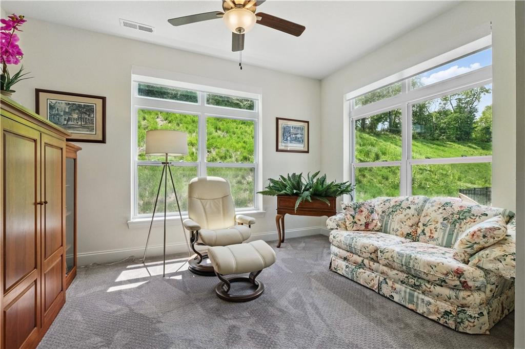 2019 Aiken Court McKees Rocks, PA 15136 - Photo 25 of 36 Gallery Image 25