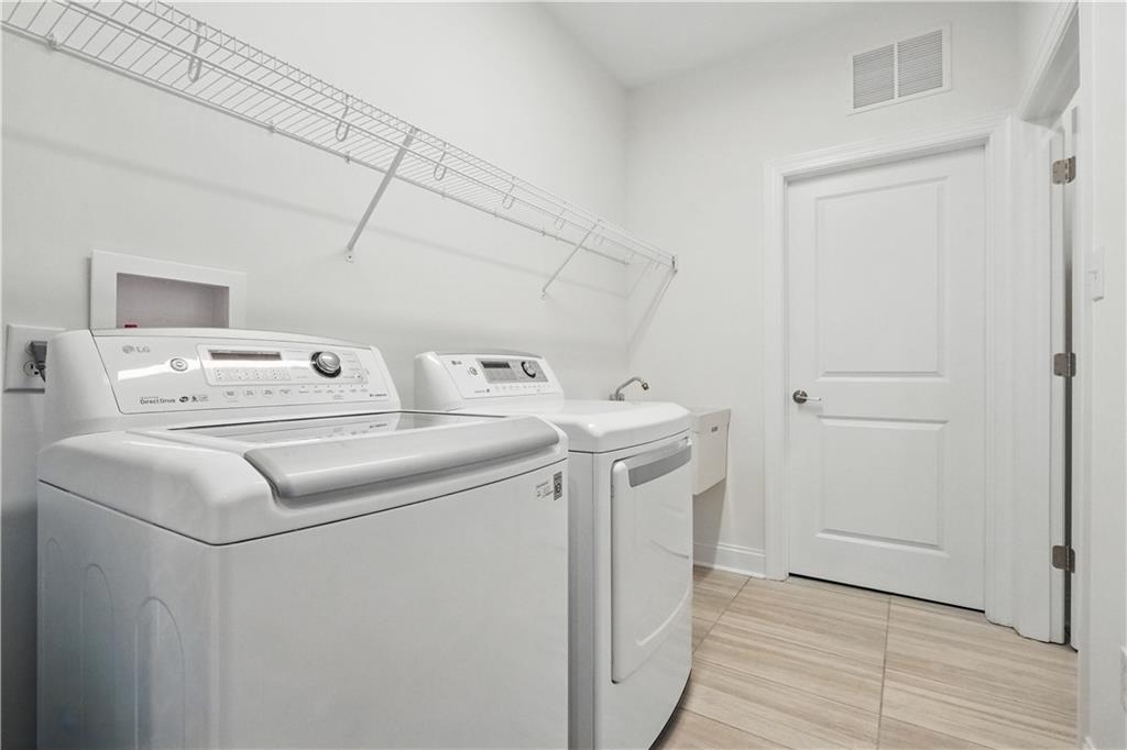 2019 Aiken Court McKees Rocks, PA 15136 - Photo 30 of 36 Gallery Image 30