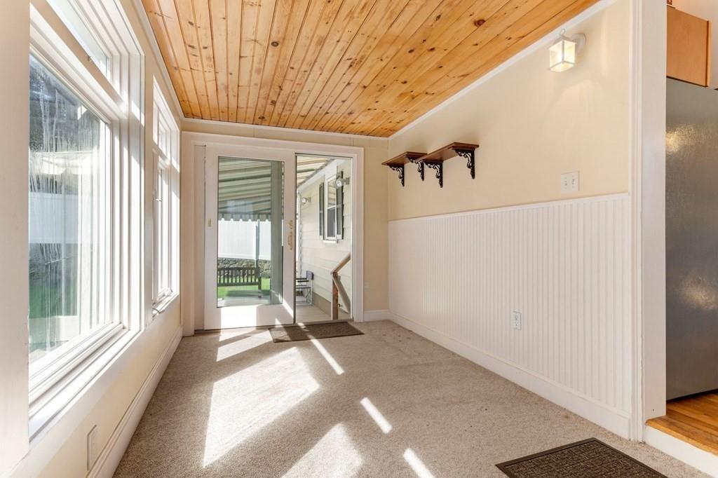65 Moffatt Road Salem, MA 01970 - Photo 11 of 35 a very nice looking room with a large window