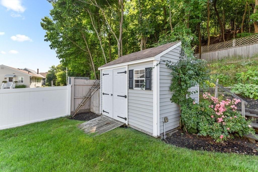 65 Moffatt Road Salem, MA 01970 - Photo 31 of 35 a view of a backyard