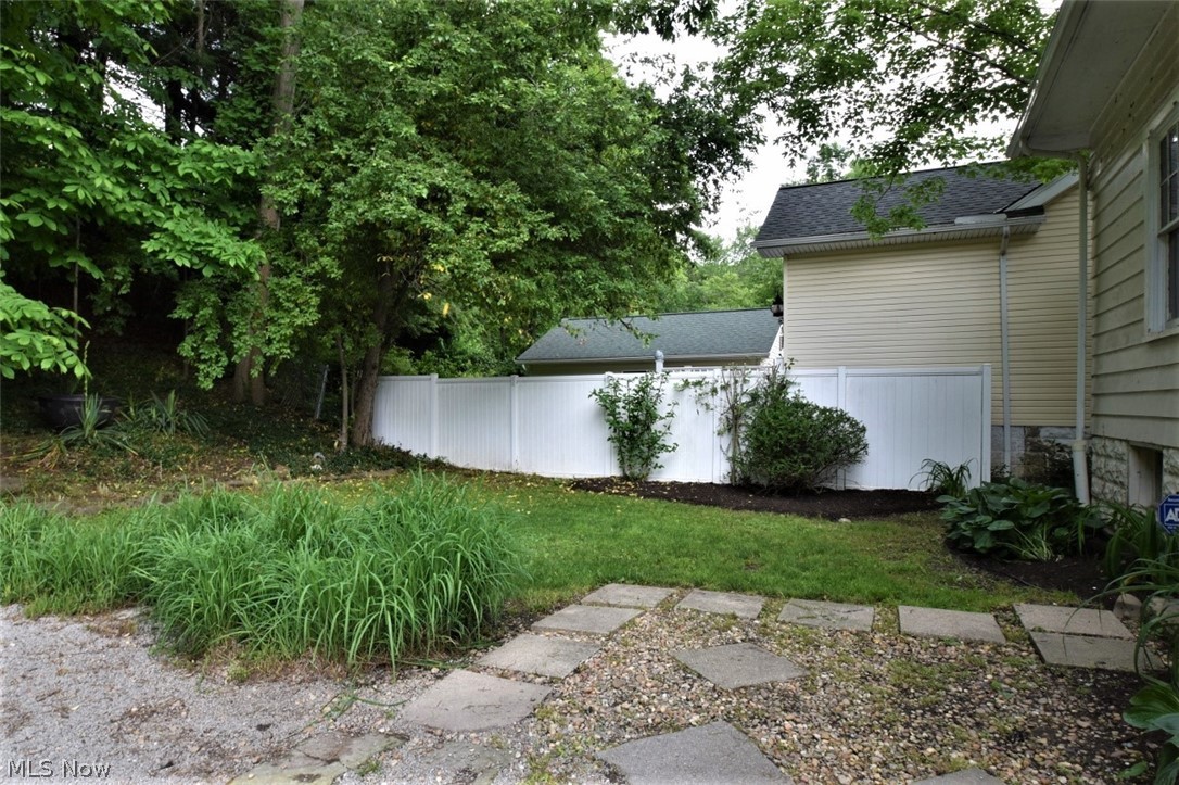 292 Miles Road Chagrin Falls, OH 44022 - Photo 22 of 23 Gallery Image 22