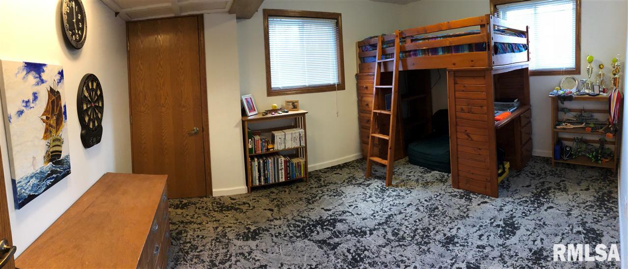 24813 Spring Creek Road Washington, IL 61571 - Photo 32 of 36 Gallery Image 32