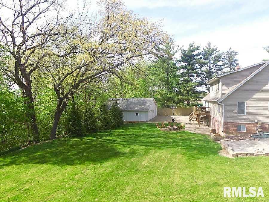24813 Spring Creek Road Washington, IL 61571 - Photo 4 of 36 Gallery Image 4