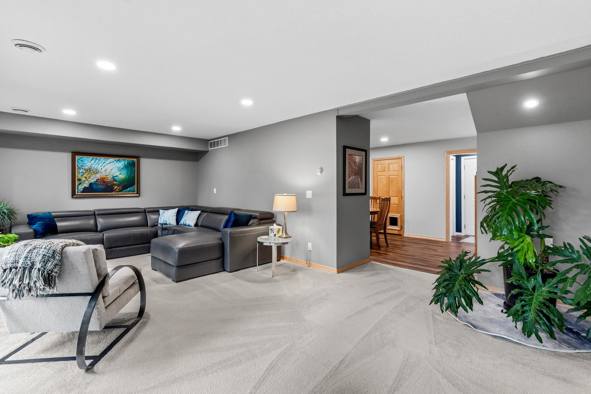14711 Woodruff Road Wayzata, MN 55391 - Photo 9 of 25