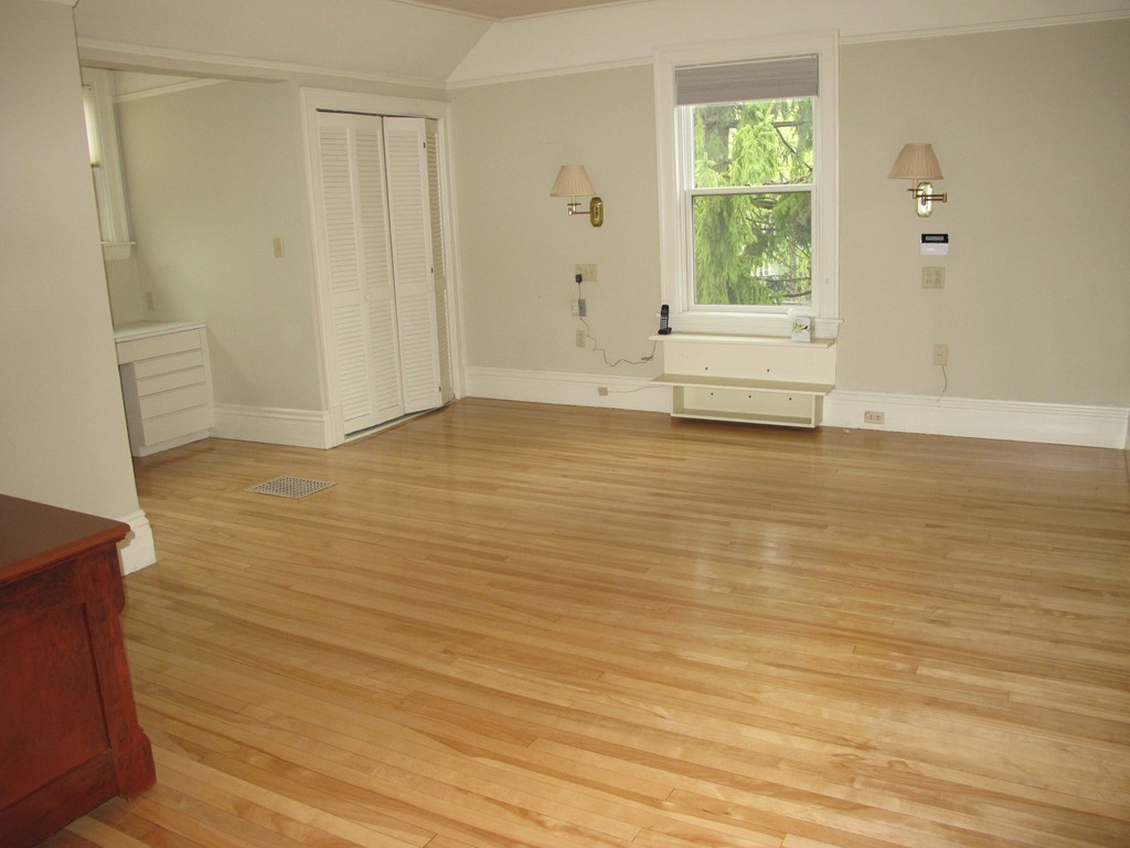 14 Kenilworth Road Worcester, MA 01602 - Photo 20 of 30 Gallery Image 20