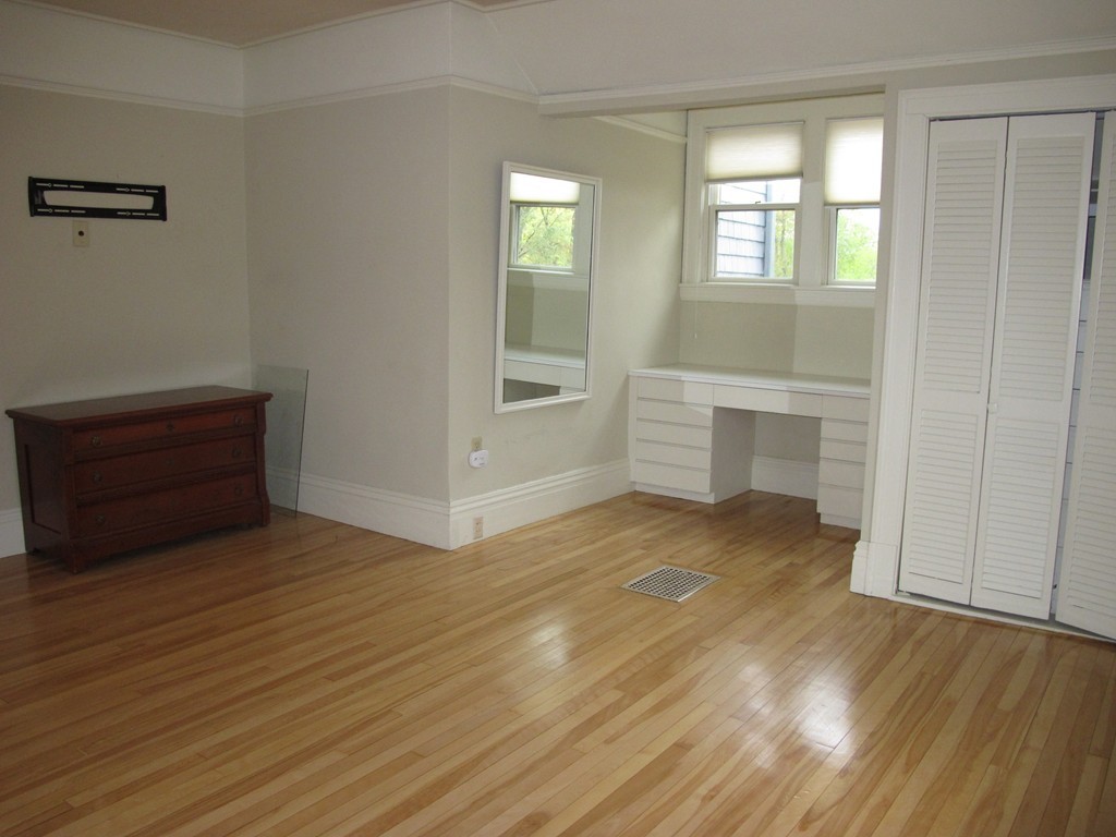 14 Kenilworth Road Worcester, MA 01602 - Photo 21 of 30 Gallery Image 21