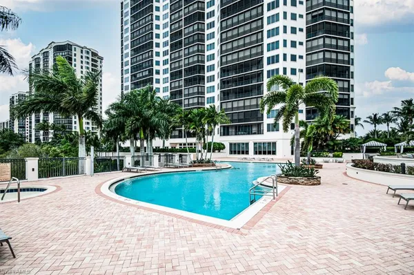 $5,500 | 23850 Via Italia Circle, Unit 1706, Estero, FL 34134