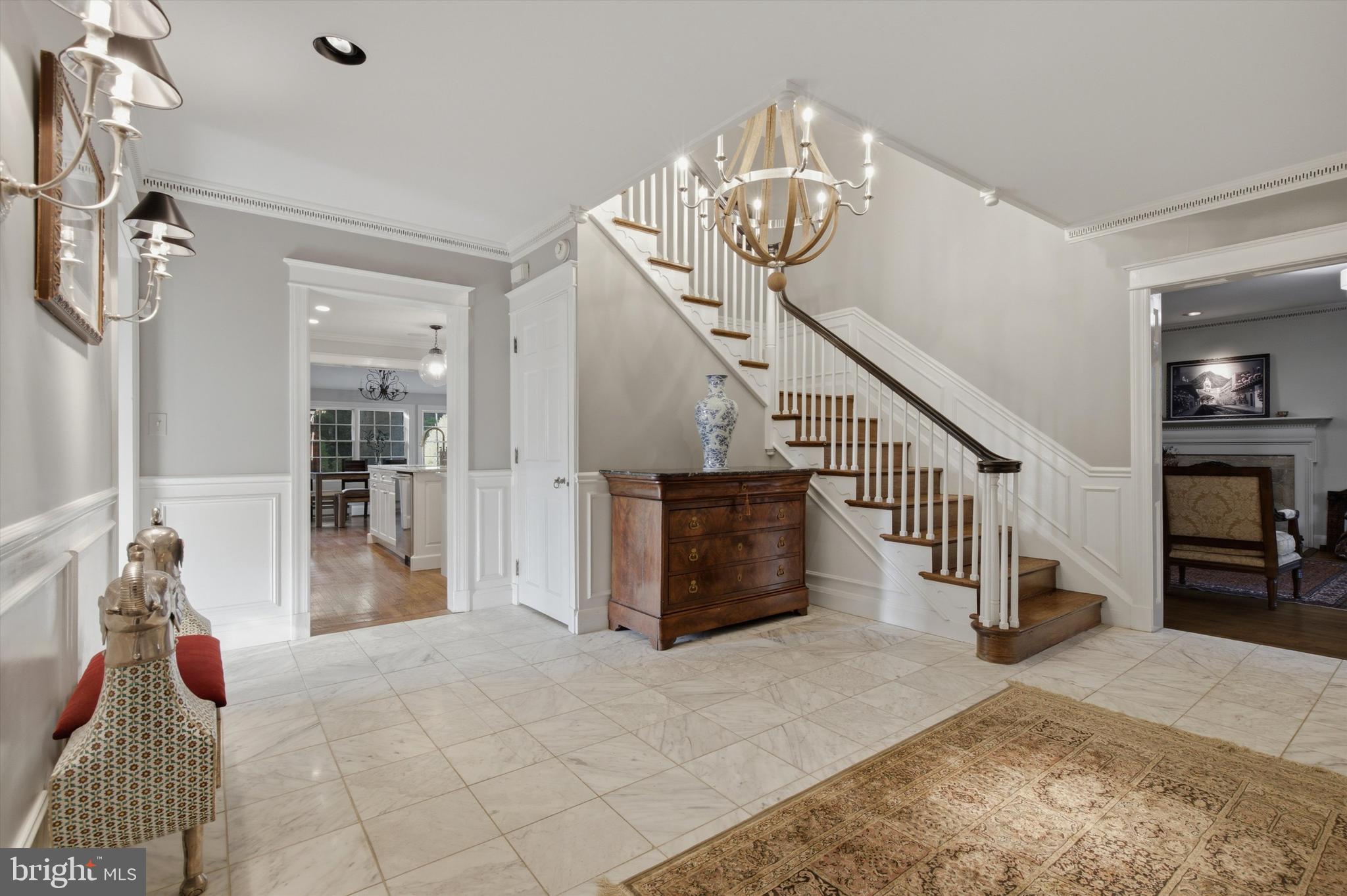 2 Bellemore Road Baltimore, MD 21210 - Photo 7 of 83 Foyer
