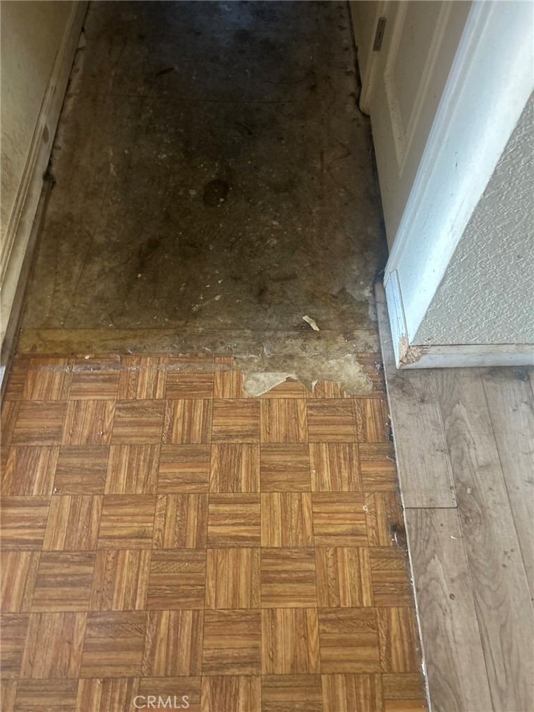 1749 Valley View Ridgecrest, CA 93555 - Photo 12 of 22 a bathroom with a shower