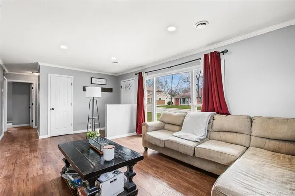 $179,999 | 181 Nanti Street, Park Forest, IL 60466