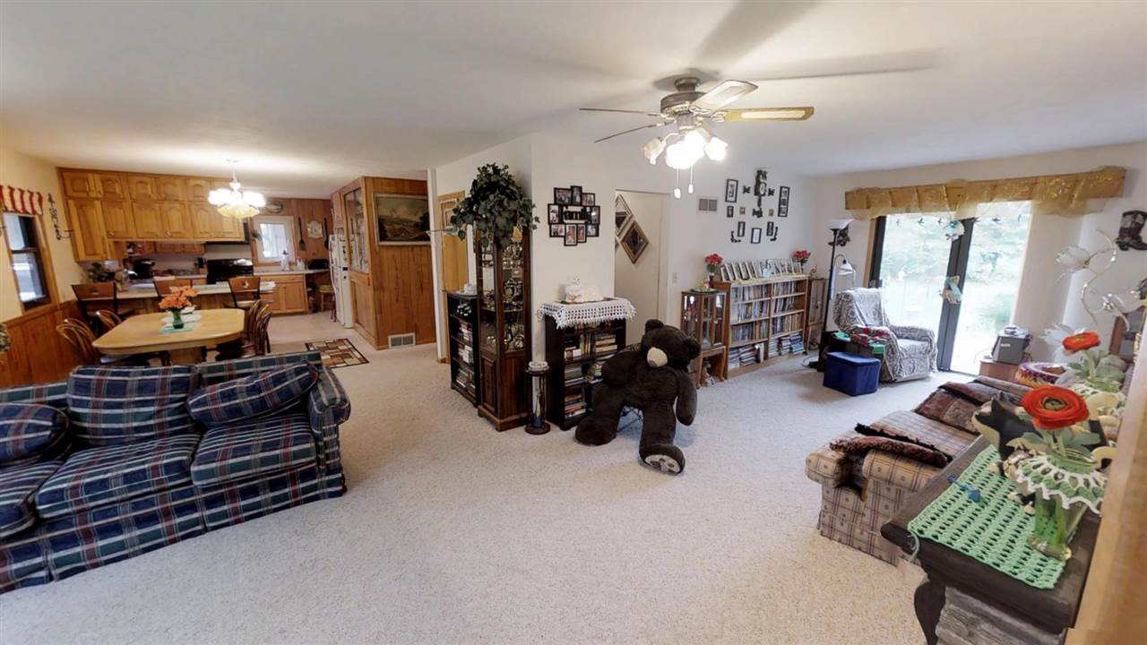 2649 Newport Road Northeast Solon, IA 52333 - Photo 11 of 50 Gallery Image 11