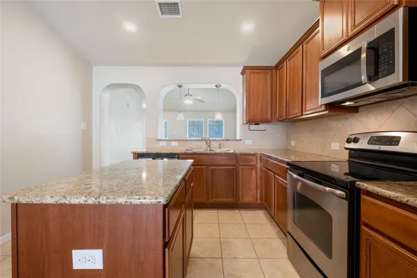 $2,195 | 708 Niobrara River Drive, Pflugerville, TX 78660