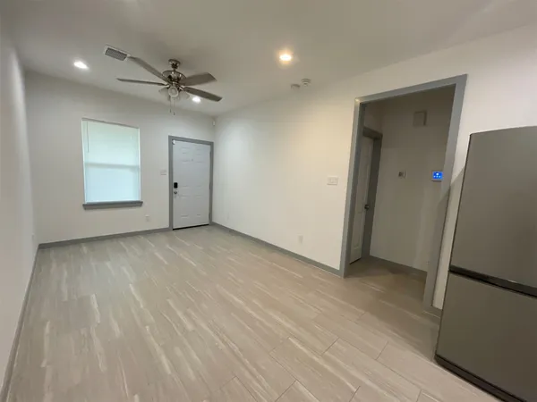 $1,599 | 5226 Ridgevan Street, Houston, TX 77053