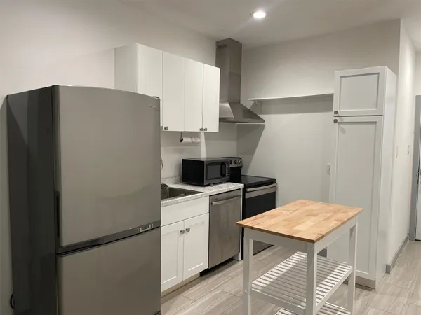 $1,599 | 5226 Ridgevan Street, Houston, TX 77053