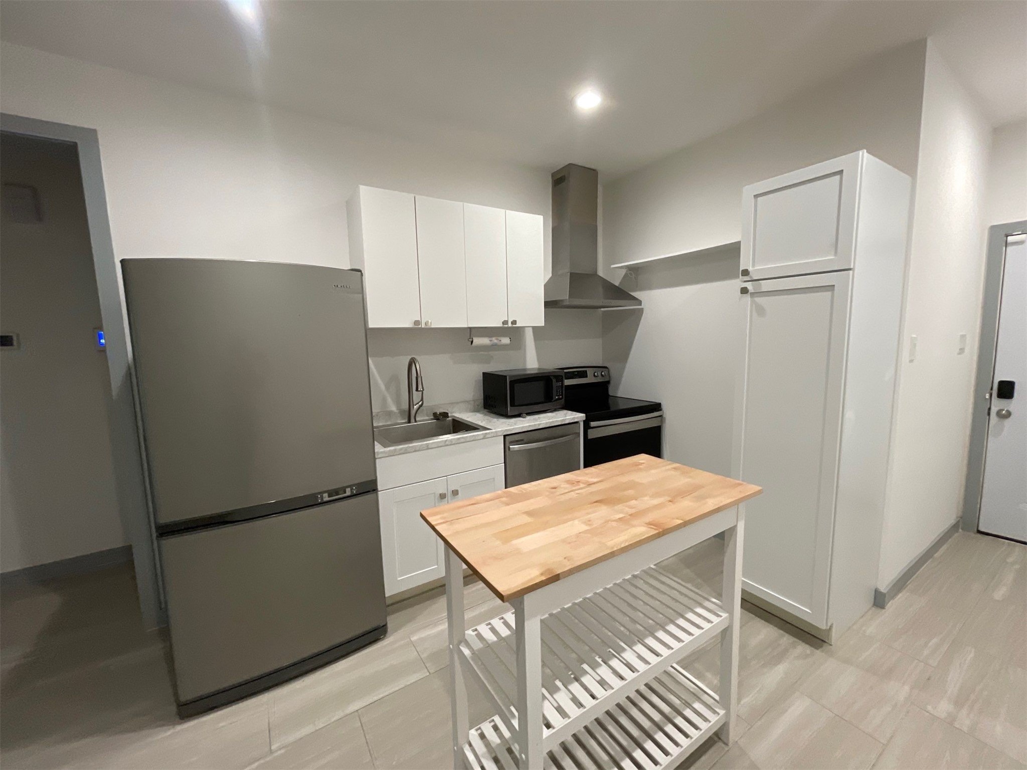 5226 Ridgevan Street Houston, TX 77053 - Photo 9 of 35