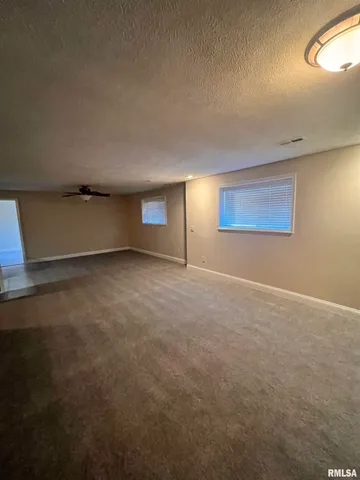 $299,900 | 2017 Cory Drive, Springfield, IL 62702