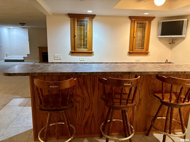 $299,900 | 2017 Cory Drive, Springfield, IL 62702