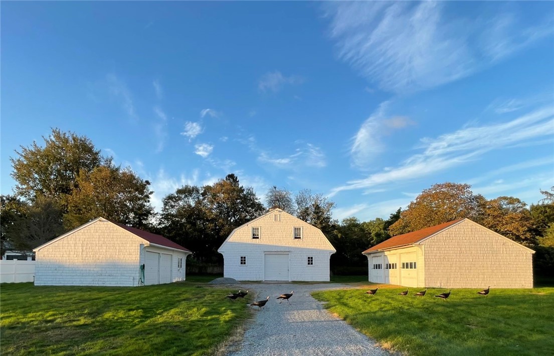 333 Poppasquash Road Bristol, RI 02809 - Photo 33 of 44