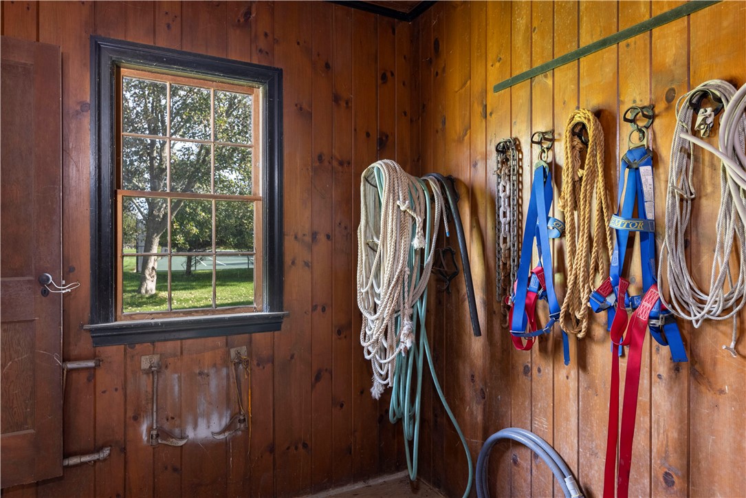 333 Poppasquash Road Bristol, RI 02809 - Photo 34 of 44