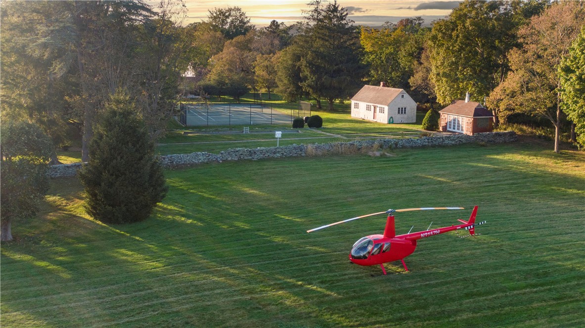 333 Poppasquash Road Bristol, RI 02809 - Photo 6 of 44