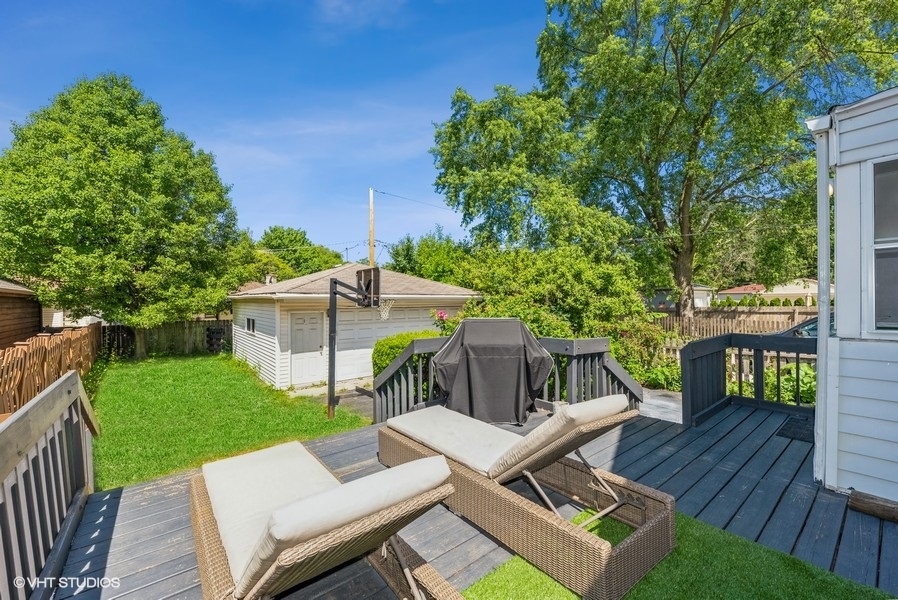 1112 Potter Road Park Ridge, IL 60068 - Photo 11 of 12 a view of house with backyard and furniture