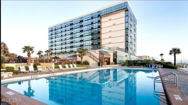 $1,400 | 1909 South Atlantic Avenue, Unit 608, Daytona Beach, FL 32118