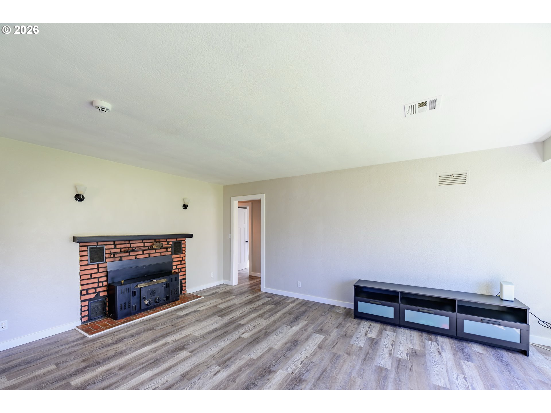 265 Baxter Street Eugene, OR 97402 - Photo 4 of 40