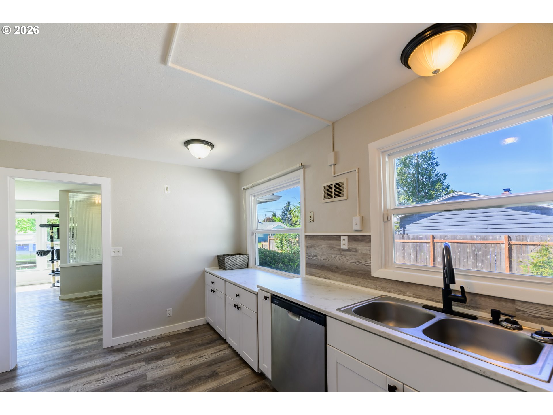 265 Baxter Street Eugene, OR 97402 - Photo 10 of 40